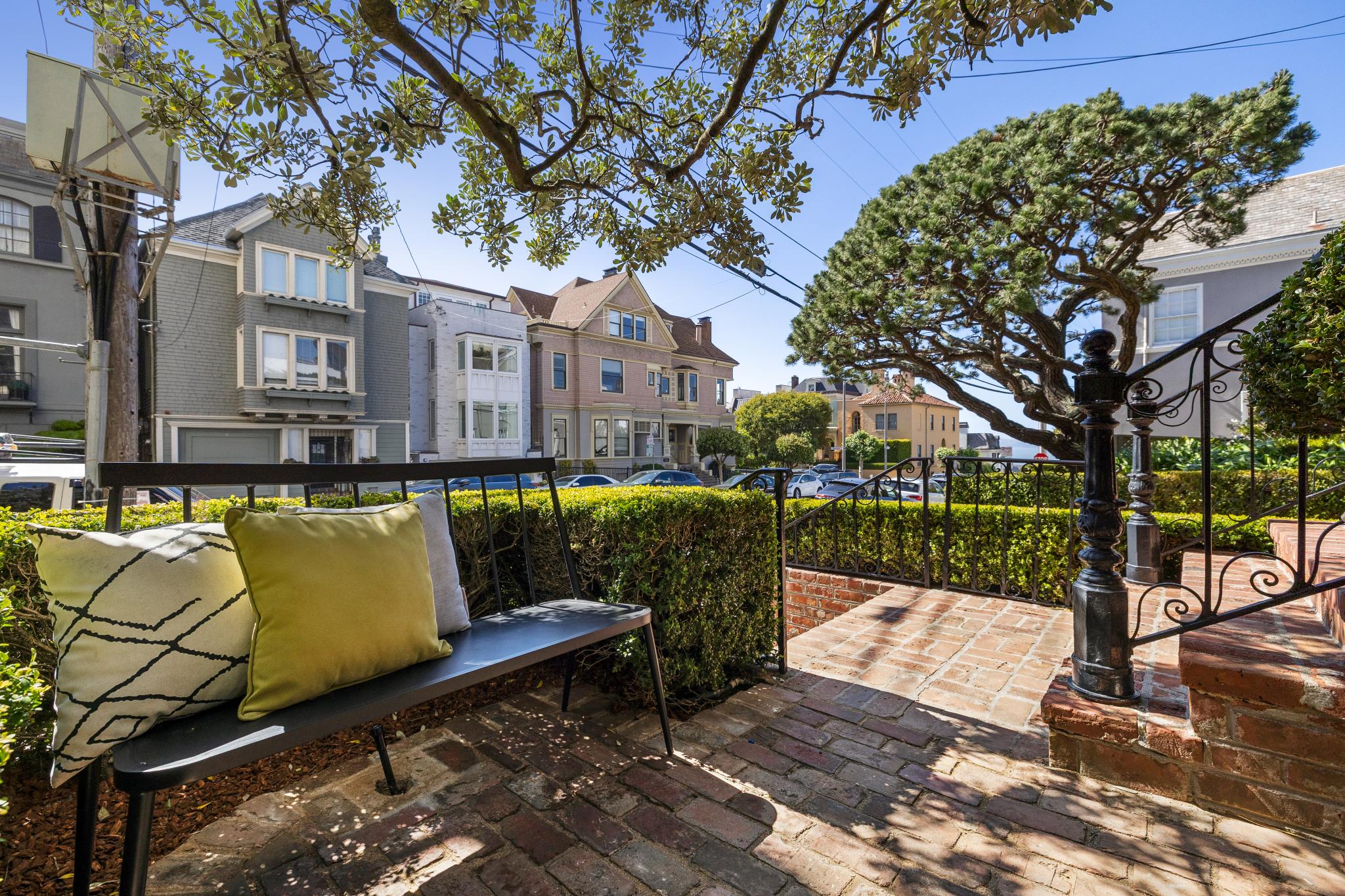  Sophisticated, Italianate Victorian Jewel-Box - 物件實景