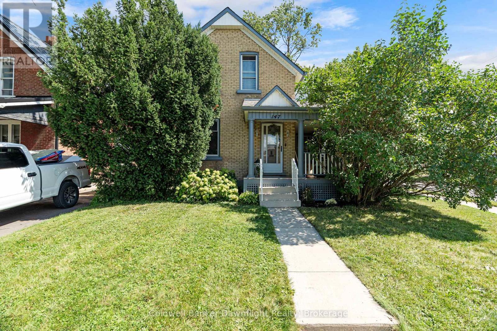 STRATFORD, Ontario, N5A 4K8, CA, 3 Bedrooms Bedrooms, ,1 BathroomBathrooms,Residential,For Sale,1948181