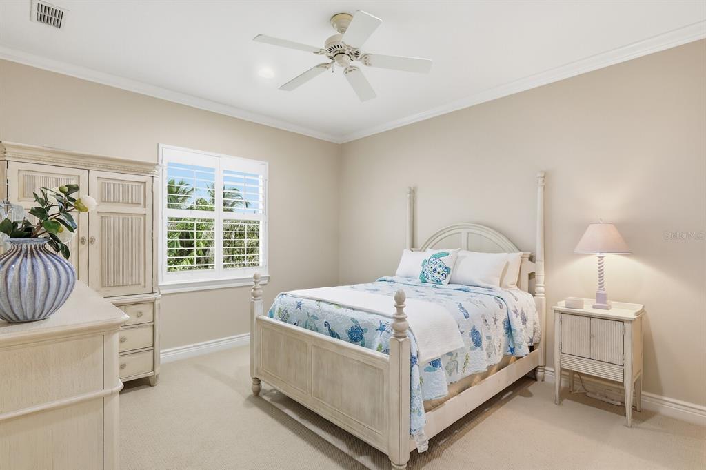 Sarasota, Florida, 34236, United States, 5 Bedrooms Bedrooms, ,5 BathroomsBathrooms,Residential,For Sale,1989074