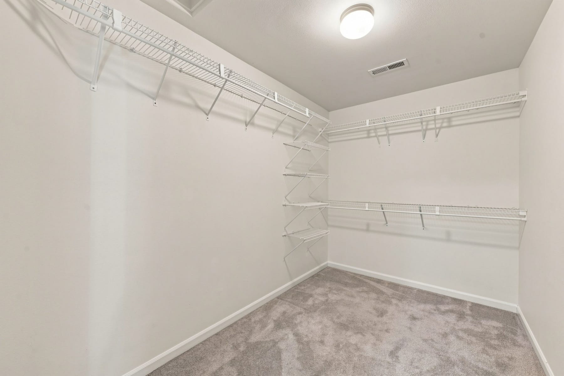  2526 NW Awbrey Road Bend, OR 97703 - 物件實景