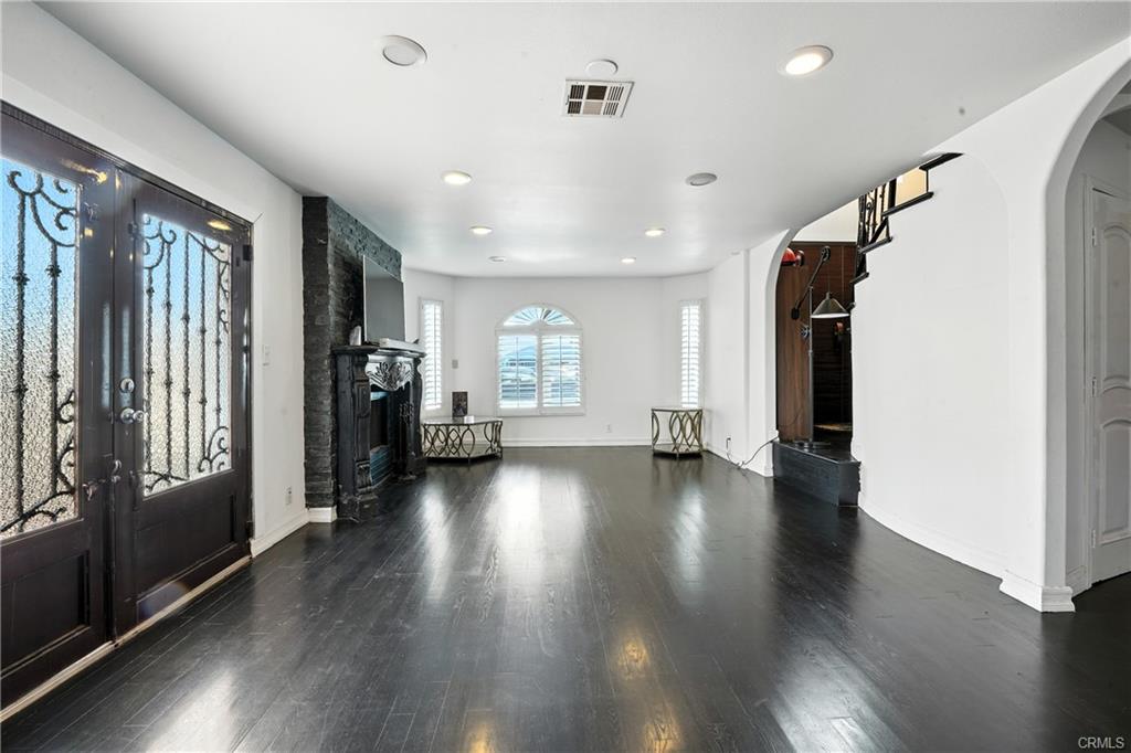 Carson, California, 90745, United States, 8 Bedrooms Bedrooms, ,6 BathroomsBathrooms,Residential,For Sale,1976741