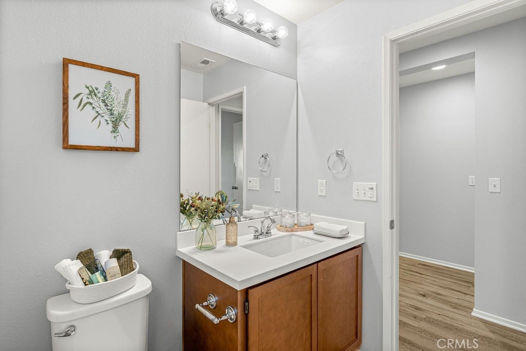 Lake Elsinore, California, 92532, United States, 3 Bedrooms Bedrooms, ,3 BathroomsBathrooms,Residential,For Sale,1979184