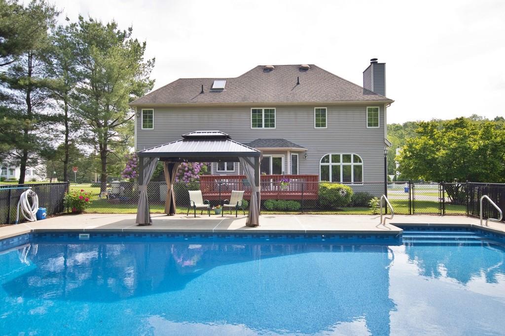 Florida, New York, 10921, United States, 4 Bedrooms Bedrooms, ,3 BathroomsBathrooms,Residential,For Sale,1944885
