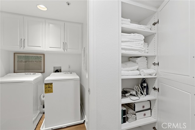San Clemente, California, 92672, United States, 2 Bedrooms Bedrooms, ,3 BathroomsBathrooms,Residential,For Sale,1895142