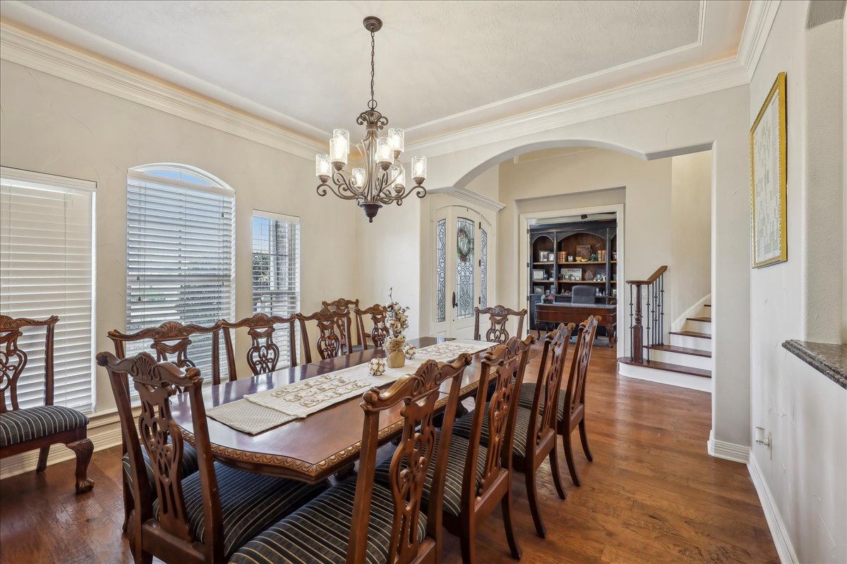 Lumberton, Texas, 77657, United States, 5 Bedrooms Bedrooms, ,4 BathroomsBathrooms,Residential,For Sale,1941970