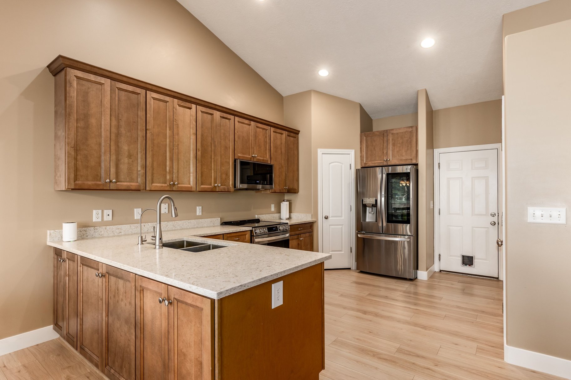  Move-In Ready in an Established Eagle Mountain Neighborhood - 物件實景