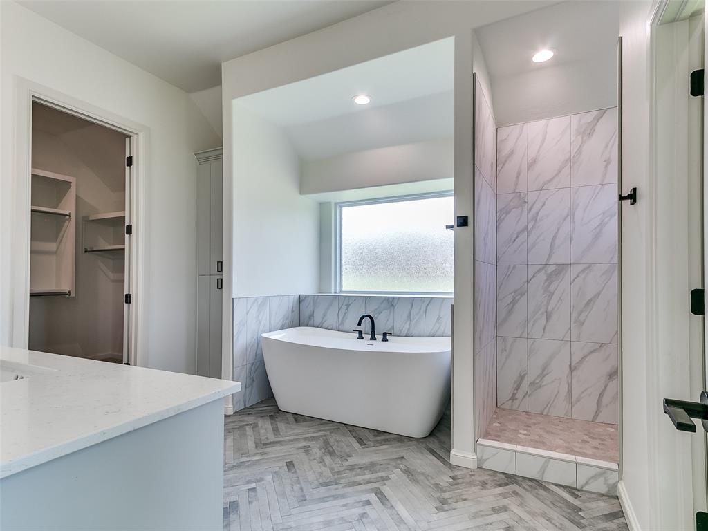 Blanchard, Oklahoma, 73010, United States, 4 Bedrooms Bedrooms, ,4 BathroomsBathrooms,Residential,For Sale,1982275