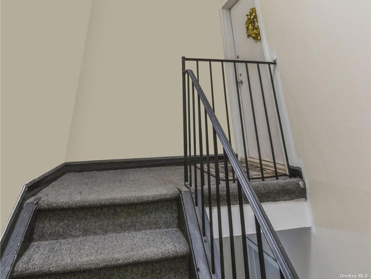 Brooklyn, New York, 11236, United States, 3 Bedrooms Bedrooms, ,2 BathroomsBathrooms,Residential,For Sale,1743258