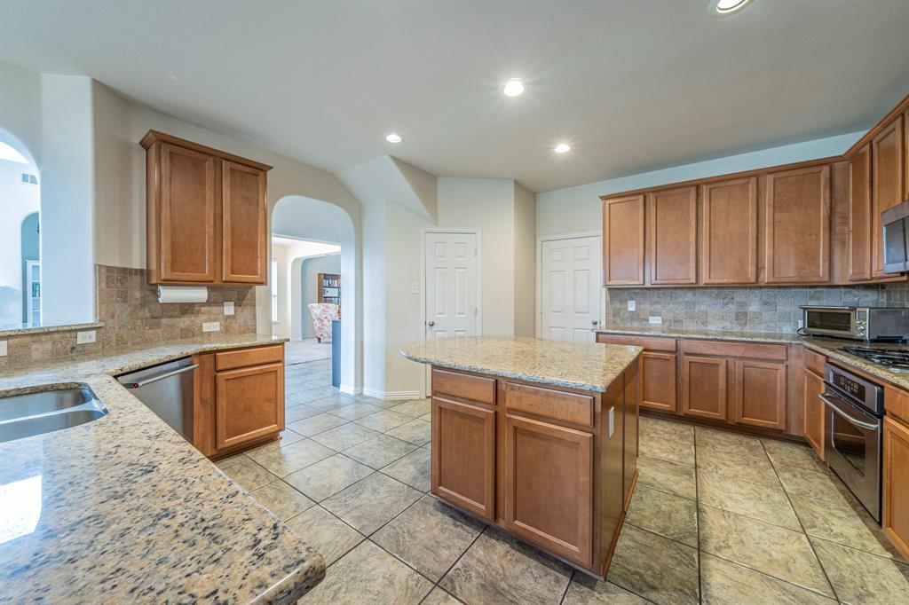 Fort Worth, Texas, 76244, United States, 4 Bedrooms Bedrooms, ,4 BathroomsBathrooms,Residential,For Sale,2038364
