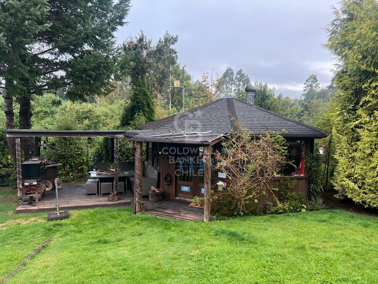 Puerto Varas, Chile, 4 Bedrooms Bedrooms, ,5 BathroomsBathrooms,Residential,For Sale,1910760