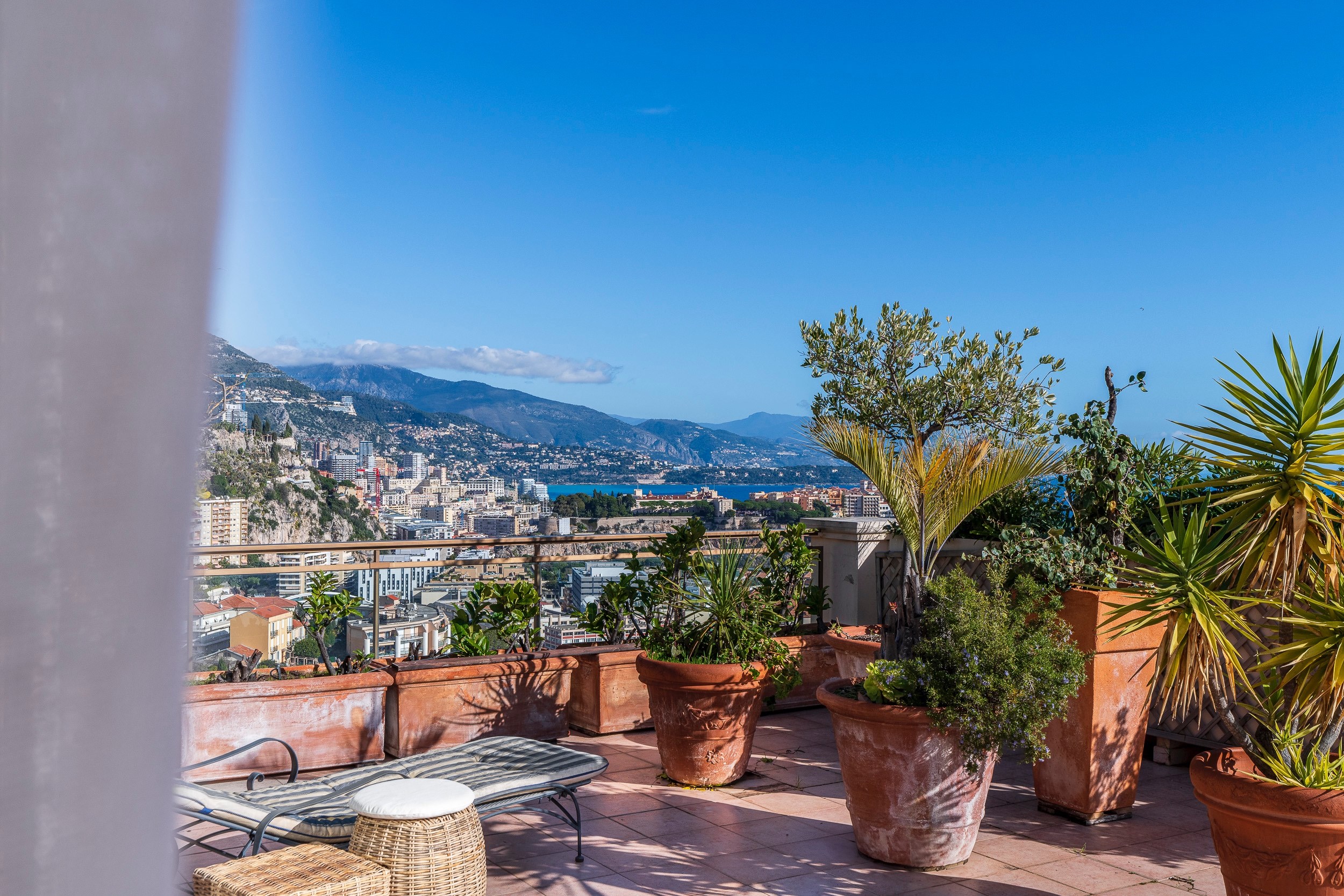  Exceptional duplex penthouse near Monaco with panoramic sea views - 物件實景