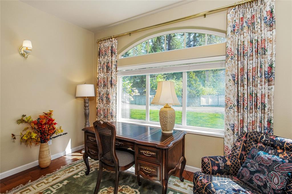 Polson, Montana, 59860, United States, 4 Bedrooms Bedrooms, ,4 BathroomsBathrooms,Residential,For Sale,1984394