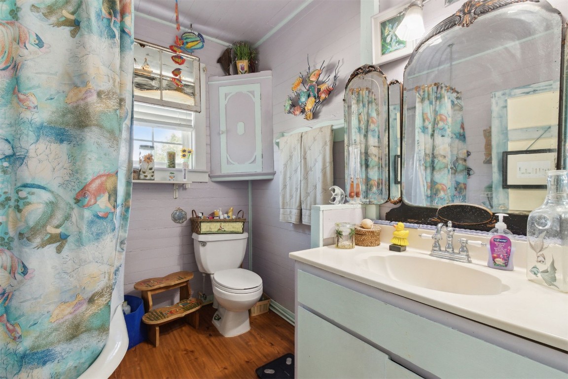 Fernandina Beach, Florida, 32034, United States, 4 Bedrooms Bedrooms, ,2 BathroomsBathrooms,Residential,For Sale,1721923
