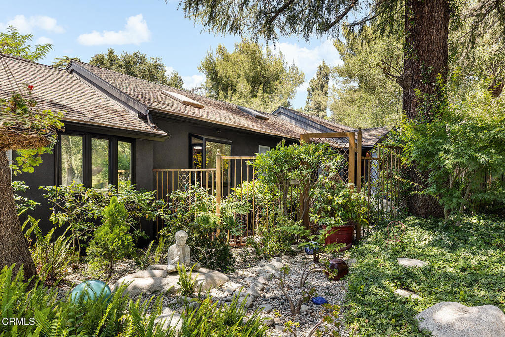 La Canada Flintridge, California, 91011, United States, 4 Bedrooms Bedrooms, ,3 BathroomsBathrooms,Residential,For Sale,1885342