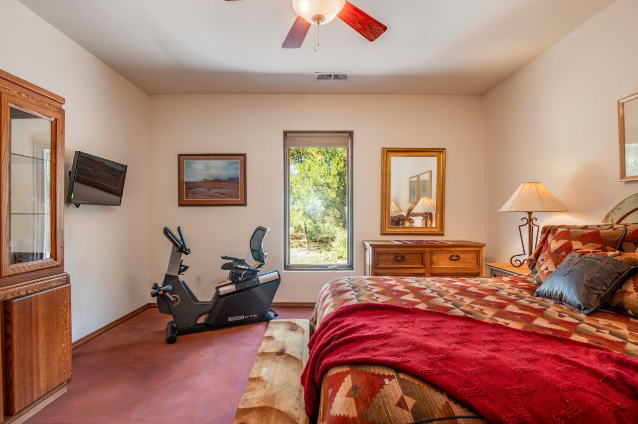Tijeras, New Mexico, 87059, United States, 4 Bedrooms Bedrooms, ,2 BathroomsBathrooms,Residential,For Sale,1940446