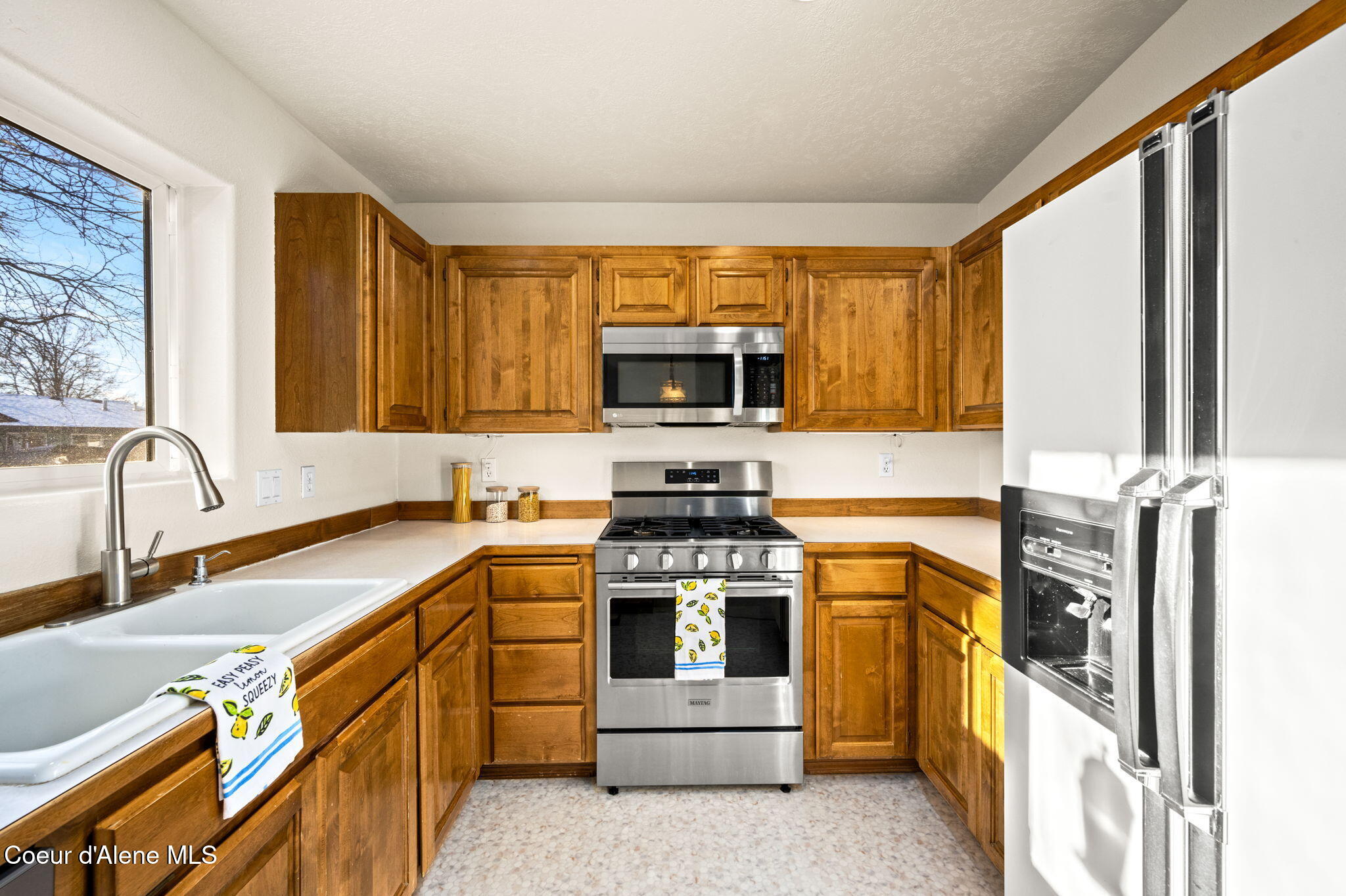 Rathdrum, Idaho, 83858, United States, 4 Bedrooms Bedrooms, ,3 BathroomsBathrooms,Residential,For Sale,2011357