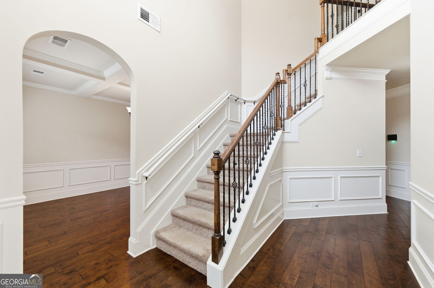 Flowery Branch, Georgia, 30542, United States, 4 Bedrooms Bedrooms, ,3 BathroomsBathrooms,Residential,For Sale,2015767