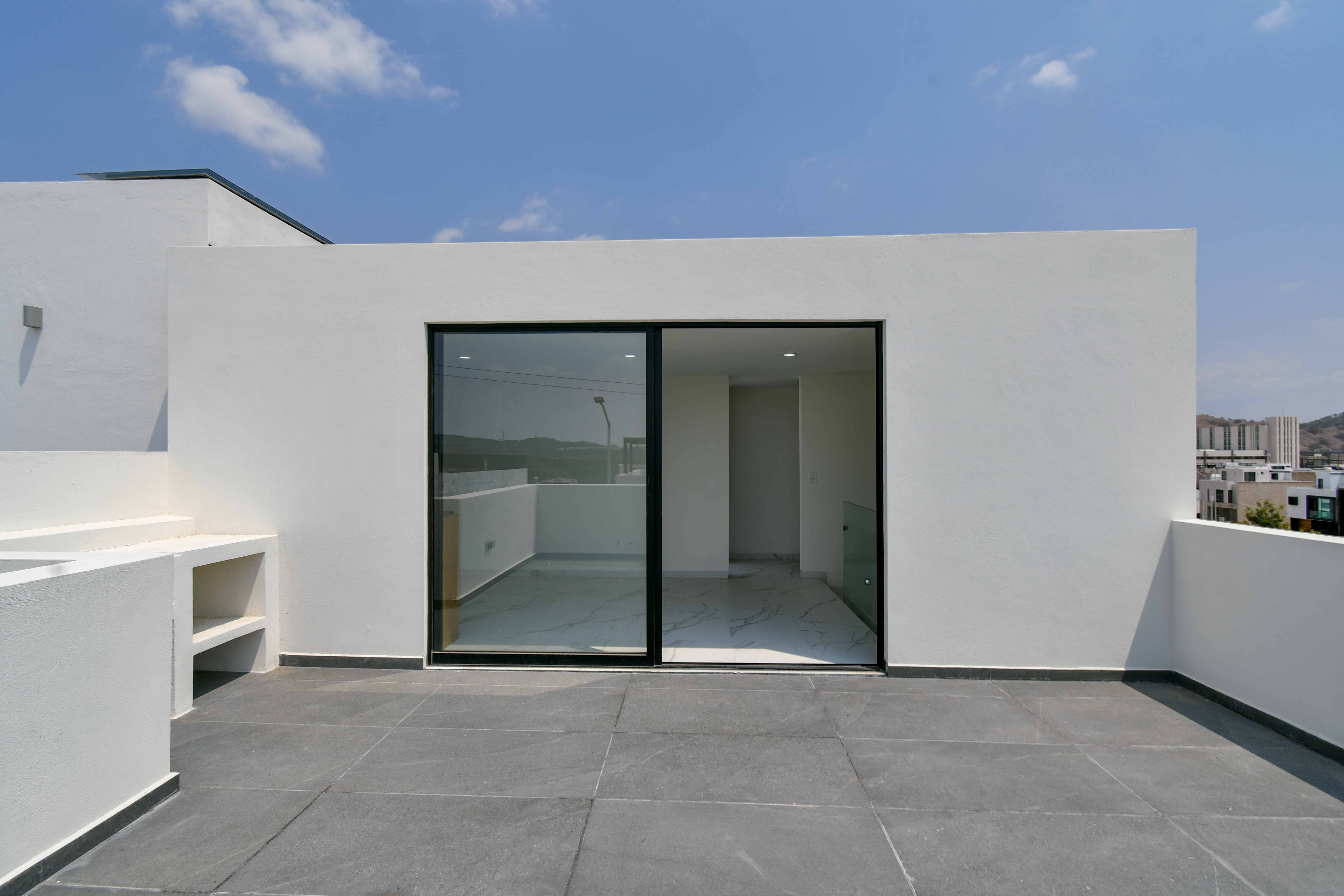  Casa en Coto Pontevedra en Venta a Estrenar - Capital Norte - 物件實景