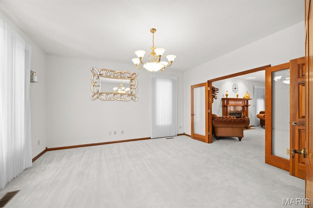 Shiloh, Illinois, 62221, United States, 5 Bedrooms Bedrooms, ,6 BathroomsBathrooms,Residential,For Sale,1890091