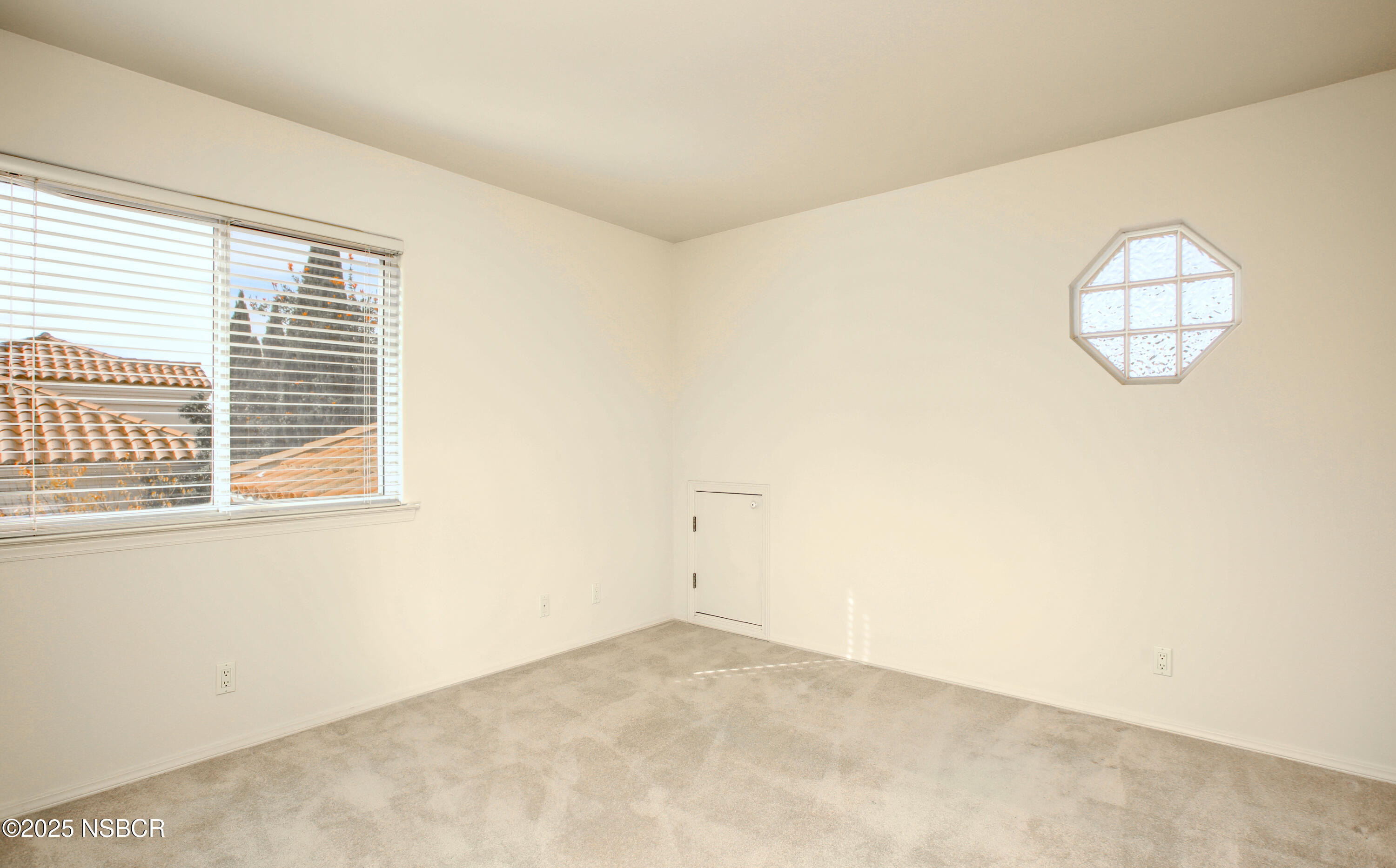 Santa Maria, California, 93455, United States, 5 Bedrooms Bedrooms, ,3 BathroomsBathrooms,Residential,For Sale,1921719