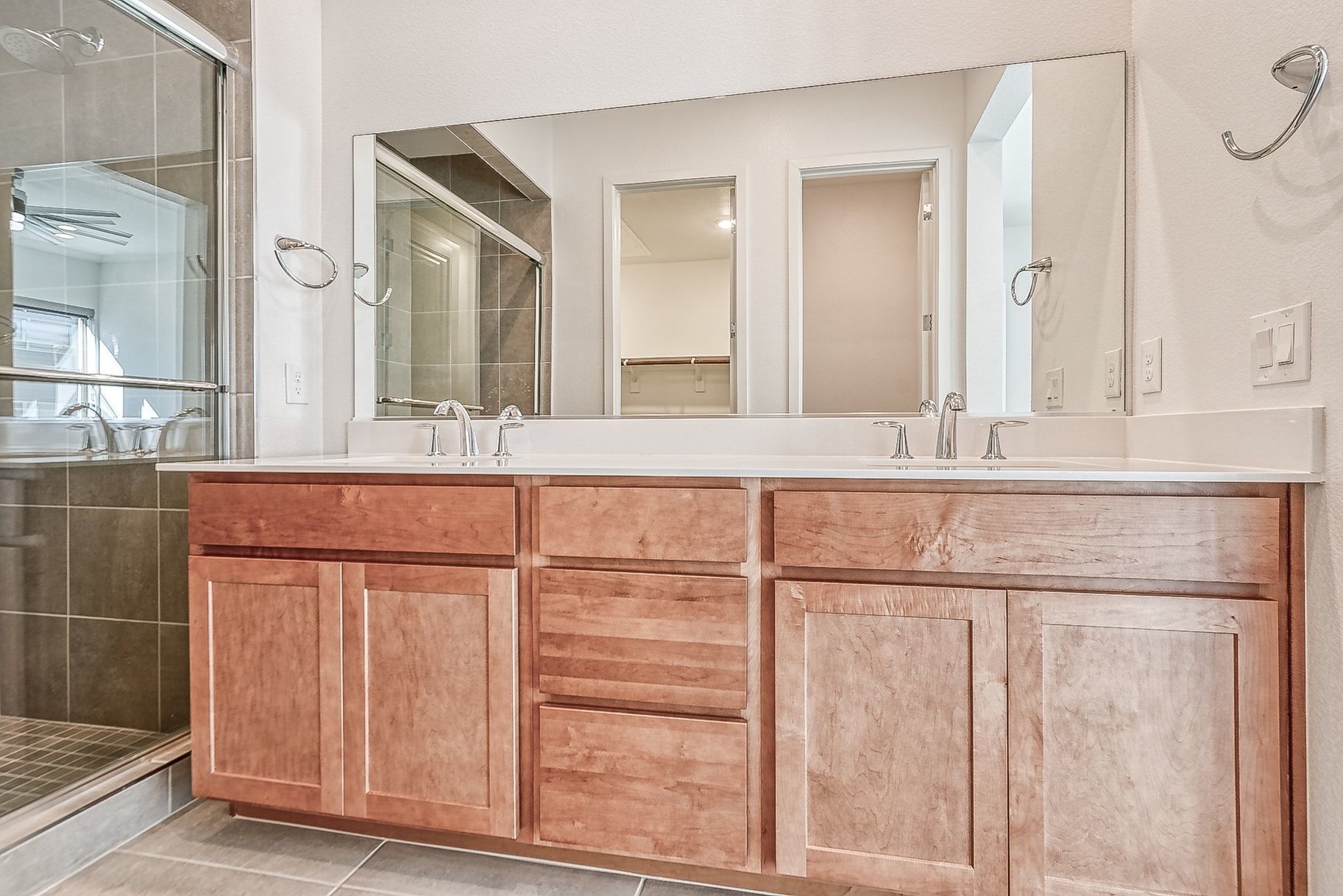  New to Market - 物件實景