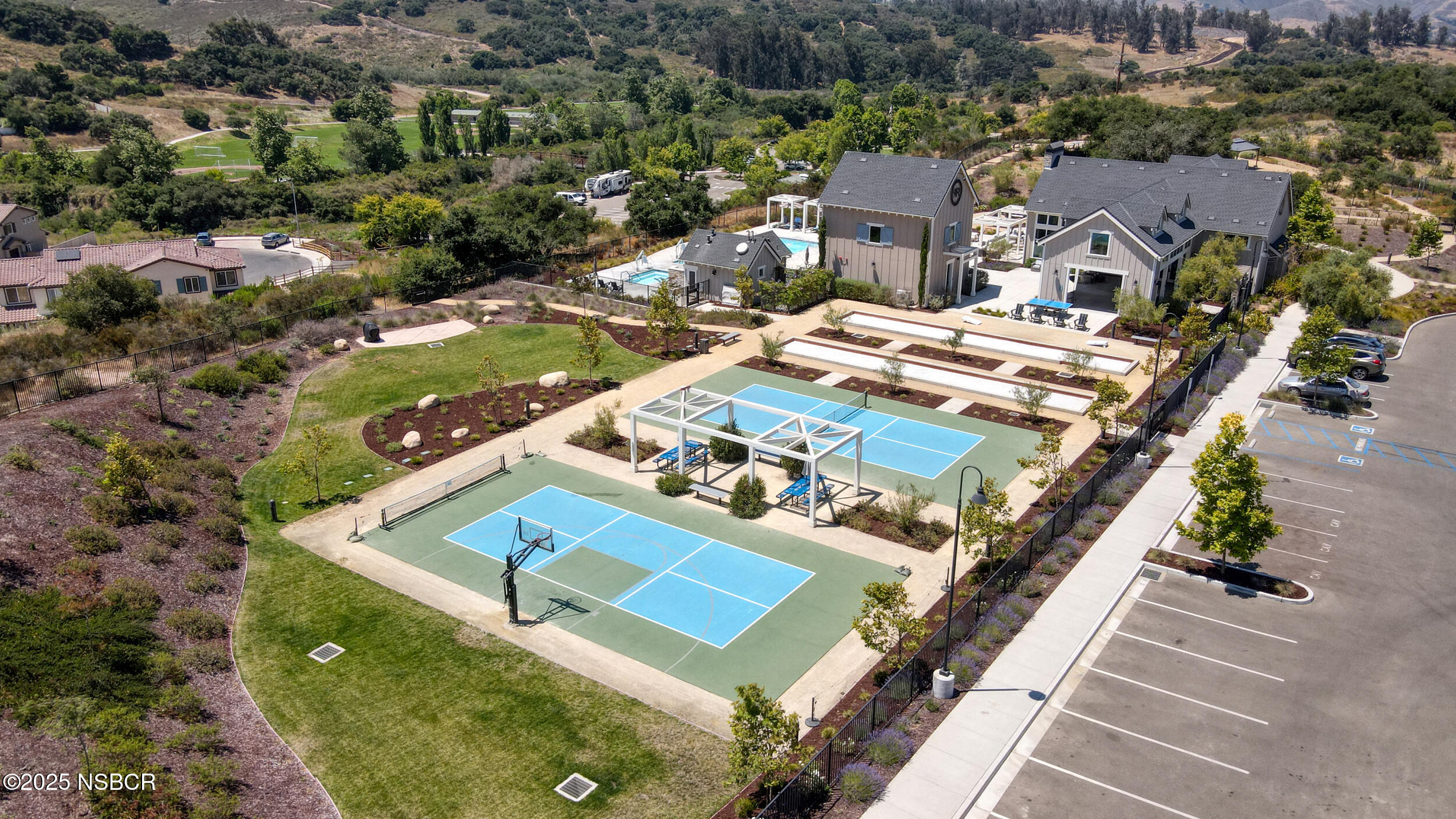 Santa Maria, California, 93455, United States, 3 Bedrooms Bedrooms, ,3 BathroomsBathrooms,Residential,For Sale,1929154
