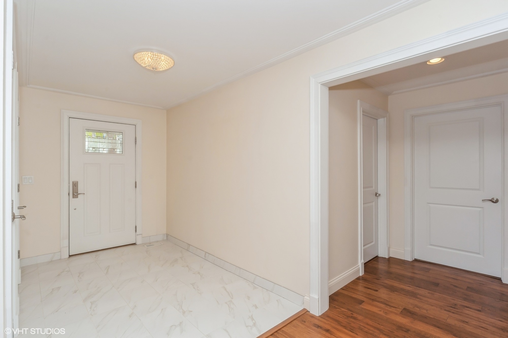Lake Forest, Illinois, 60045, United States, 3 Bedrooms Bedrooms, ,5 BathroomsBathrooms,Residential,For Sale,1794834