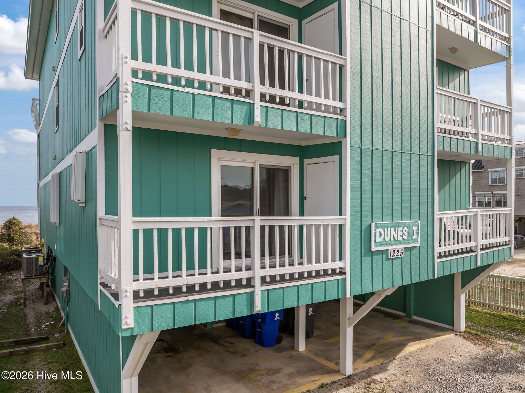 Carolina Beach, North Carolina, 28428, United States, 2 Bedrooms Bedrooms, ,2 BathroomsBathrooms,Residential,For Sale,2010821