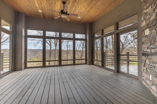 Hanover, Illinois, 61041, United States, 3 Bedrooms Bedrooms, ,4 BathroomsBathrooms,Residential,For Sale,1805094