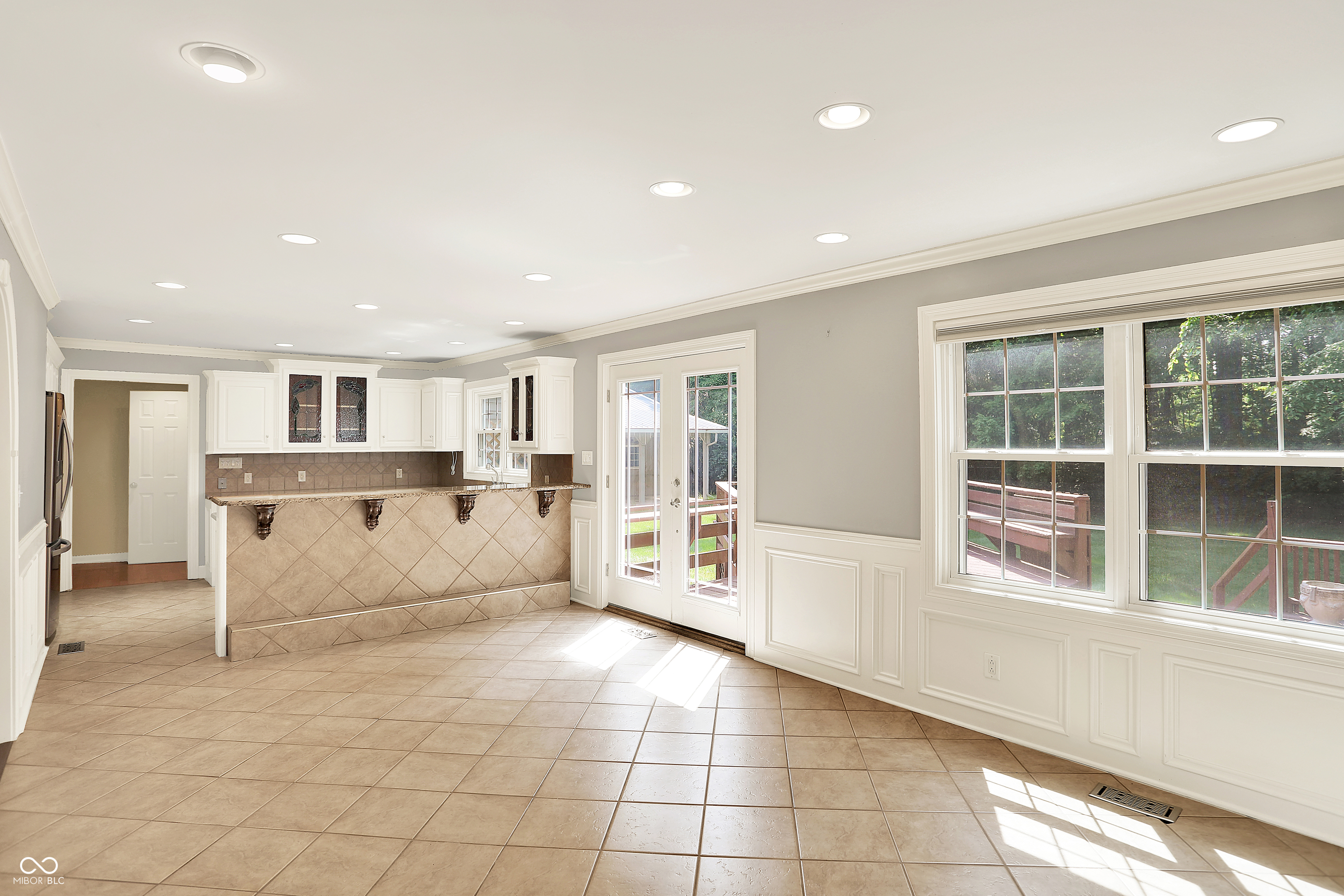 Carmel, Indiana, 46290, United States, 5 Bedrooms Bedrooms, ,4 BathroomsBathrooms,Residential,For Sale,1920865