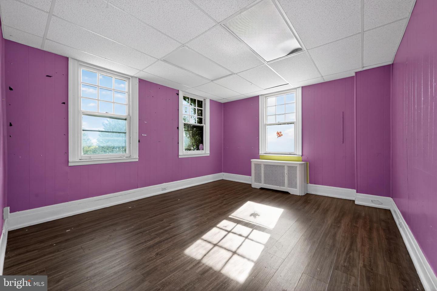 Havertown, Pennsylvania, 19083, United States, 6 Bedrooms Bedrooms, ,2 BathroomsBathrooms,Residential,For Sale,1960669