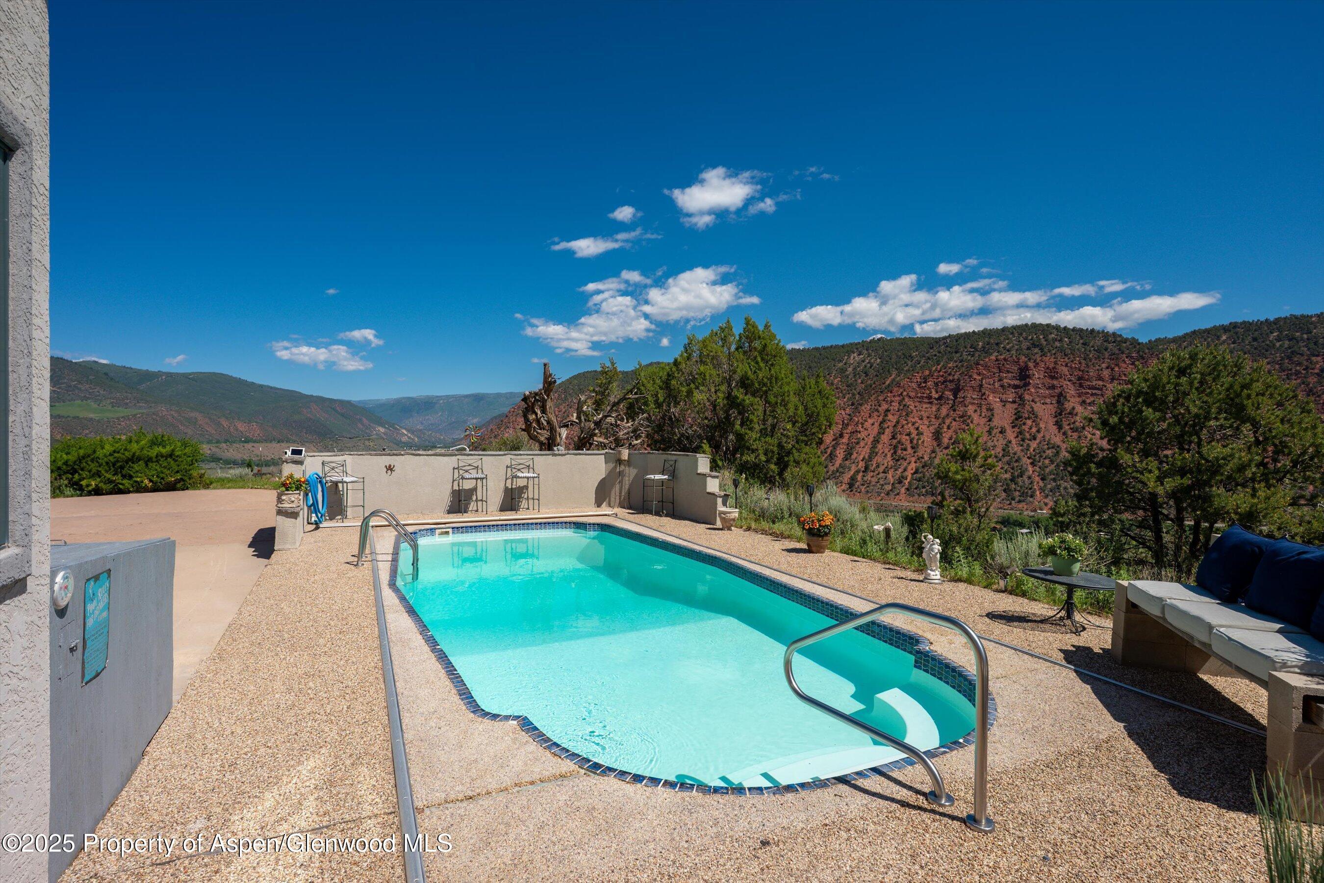 Glenwood Springs, Colorado, 81601, United States, 4 Bedrooms Bedrooms, ,5 BathroomsBathrooms,Residential,For Sale,1804908