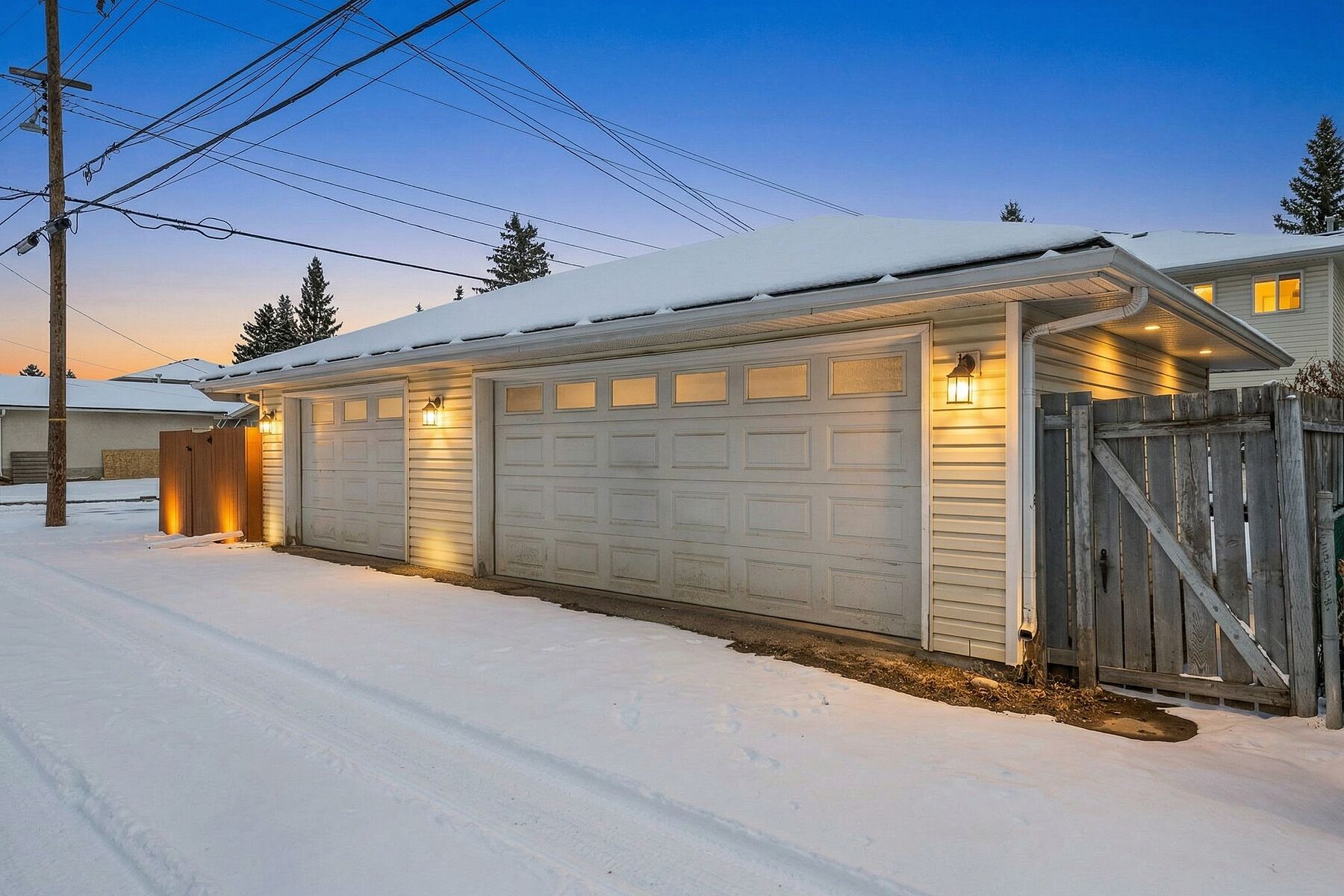  3103 39 Avenue SW, Calgary, AB - 物件實景