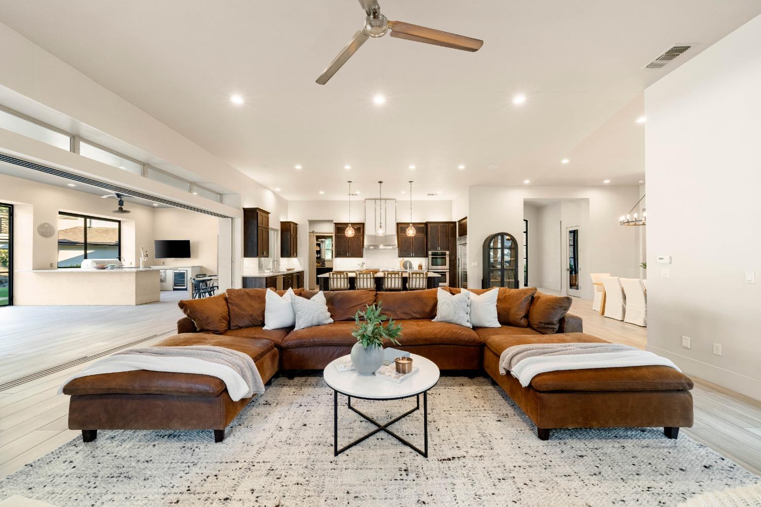 Loomis, California, 95650, United States, 5 Bedrooms Bedrooms, ,6 BathroomsBathrooms,Residential,For Sale,1744630