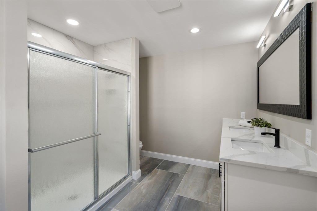 East Longmeadow, Massachusetts, 01028, United States, 4 Bedrooms Bedrooms, ,3 BathroomsBathrooms,Residential,For Sale,1986276