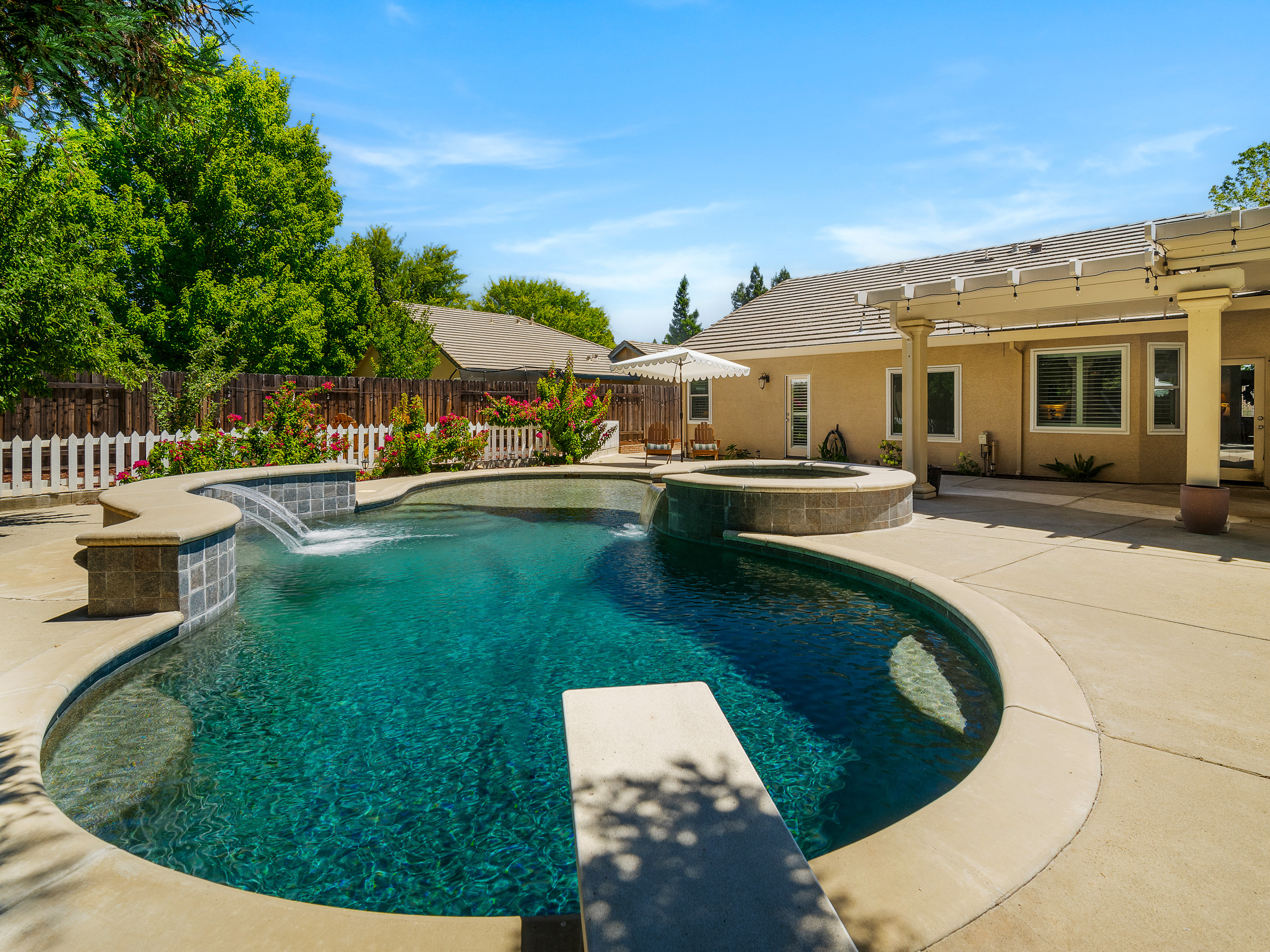  8959 Augustine Court, Orangevale, CA 95662 - 物件實景