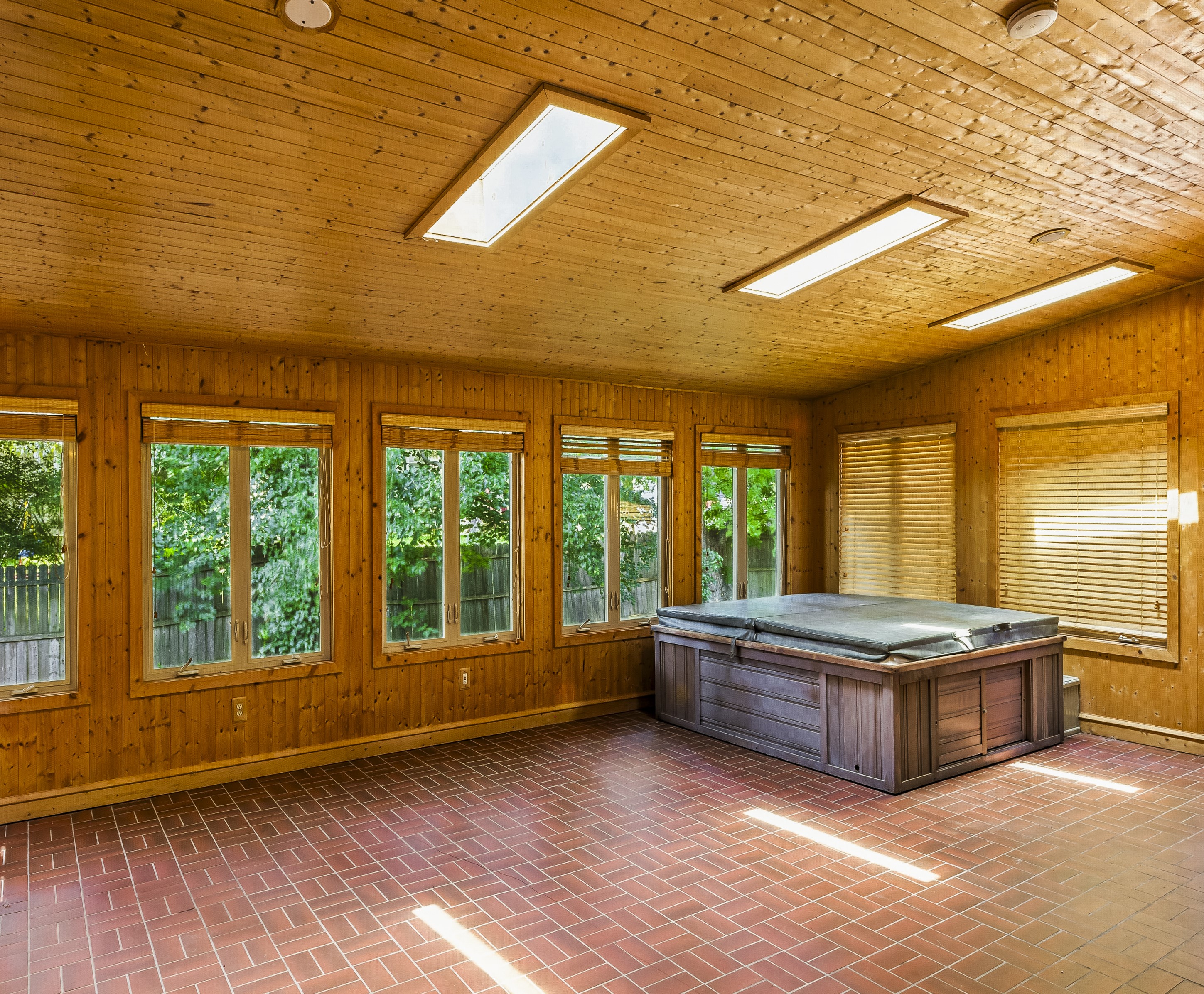 NORTHFIELD, New Jersey, 08225, United States, 4 Bedrooms Bedrooms, ,3 BathroomsBathrooms,Residential,For Sale,1916382