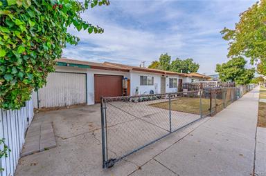 Bell Gardens, California, 90201, United States, 3 Bedrooms Bedrooms, ,Residential,For Sale,1822039