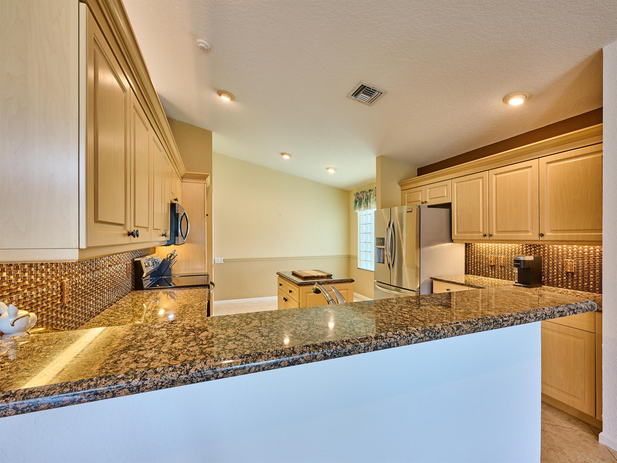 Boynton Beach, Florida, 33437, United States, 3 Bedrooms Bedrooms, ,2 BathroomsBathrooms,Residential,For Sale,1928826