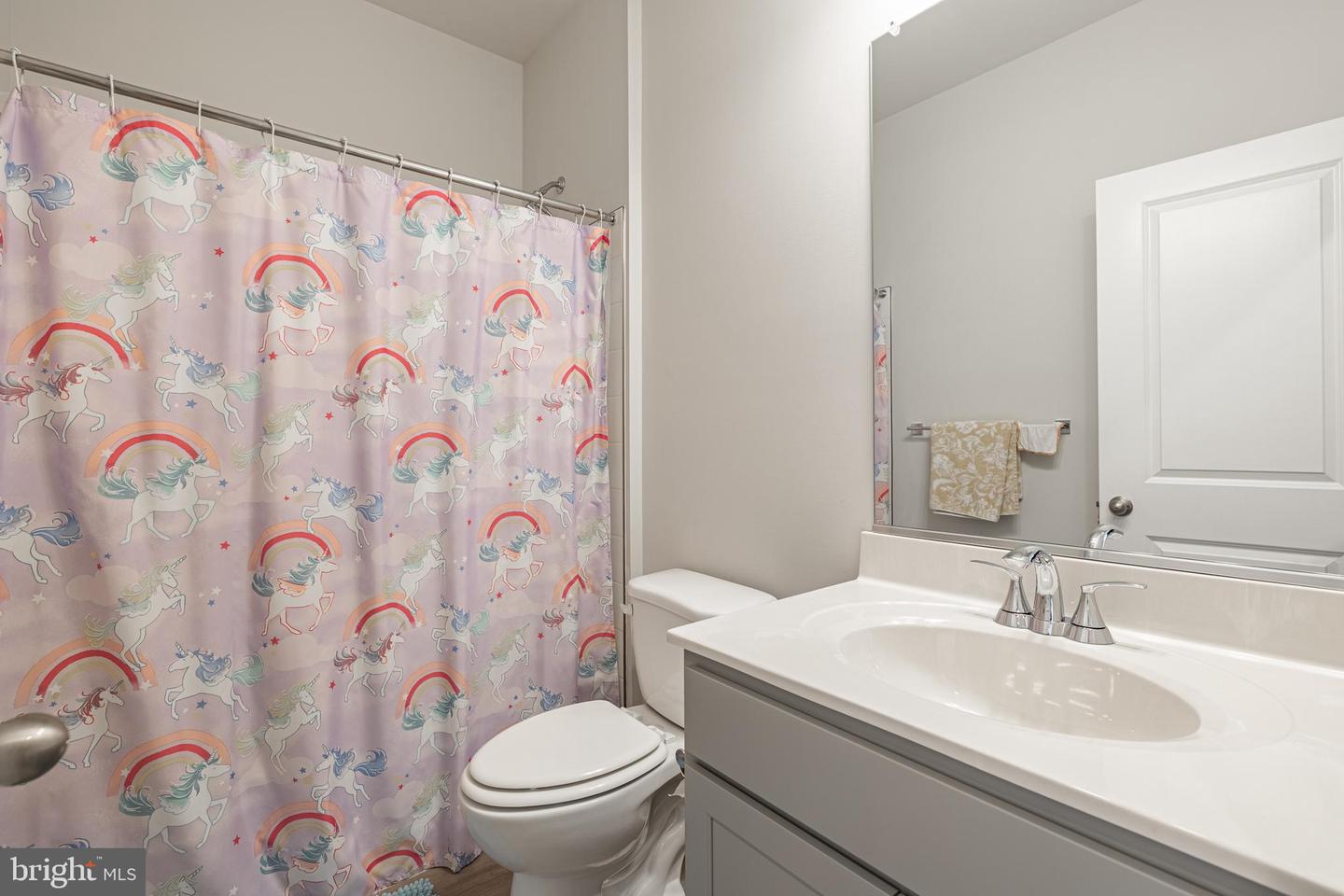 Alexandria, Virginia, 22306, United States, 3 Bedrooms Bedrooms, ,5 BathroomsBathrooms,Residential,For Sale,1913376