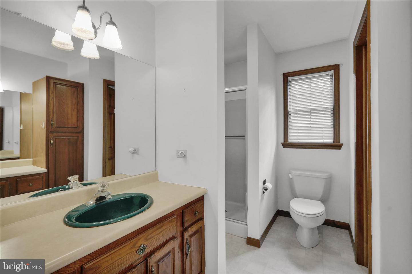 Lebanon, Pennsylvania, 17042, United States, 4 Bedrooms Bedrooms, ,3 BathroomsBathrooms,Residential,For Sale,1998150