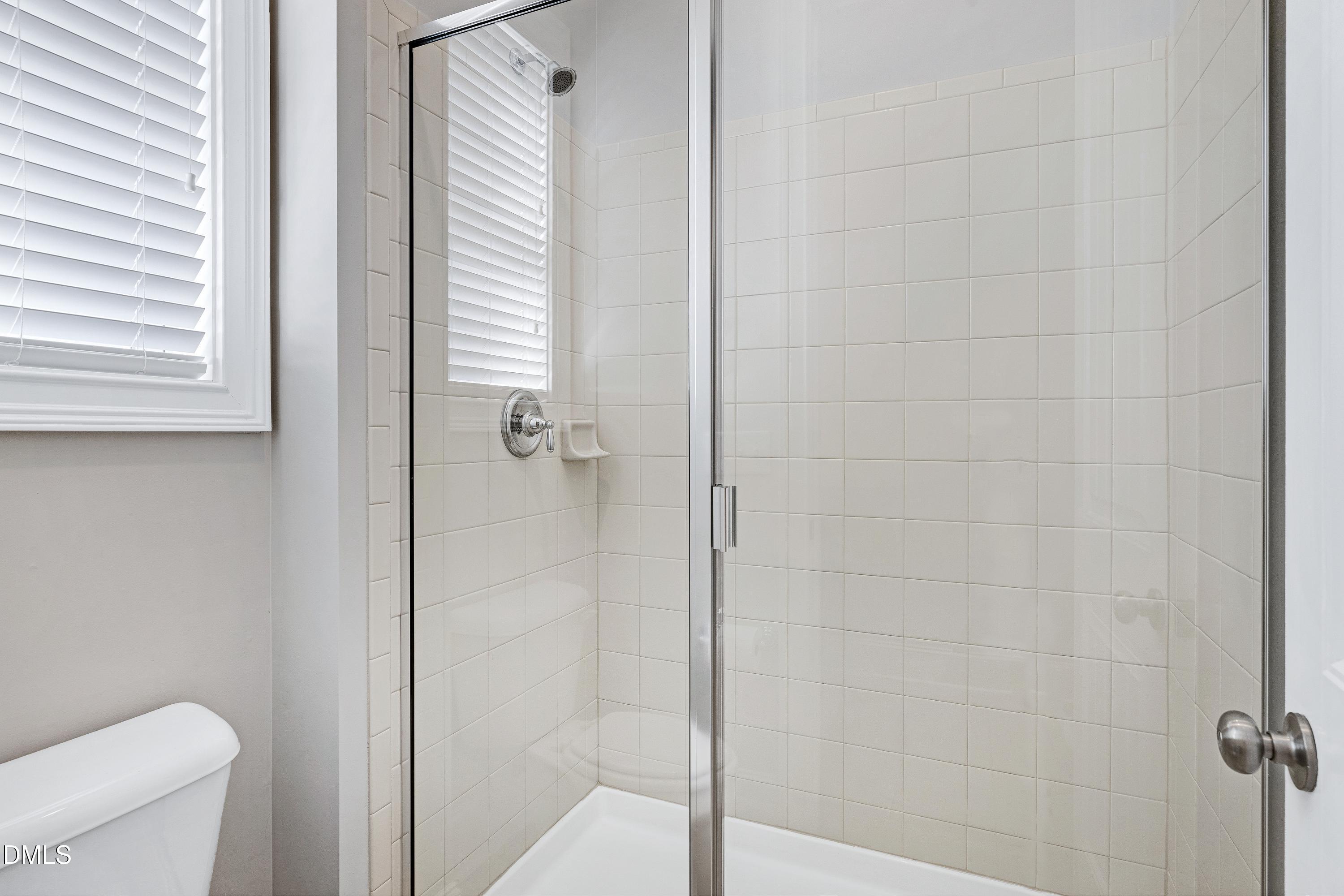 Apex, North Carolina, 27539, United States, 5 Bedrooms Bedrooms, ,5 BathroomsBathrooms,Residential,For Sale,2003181