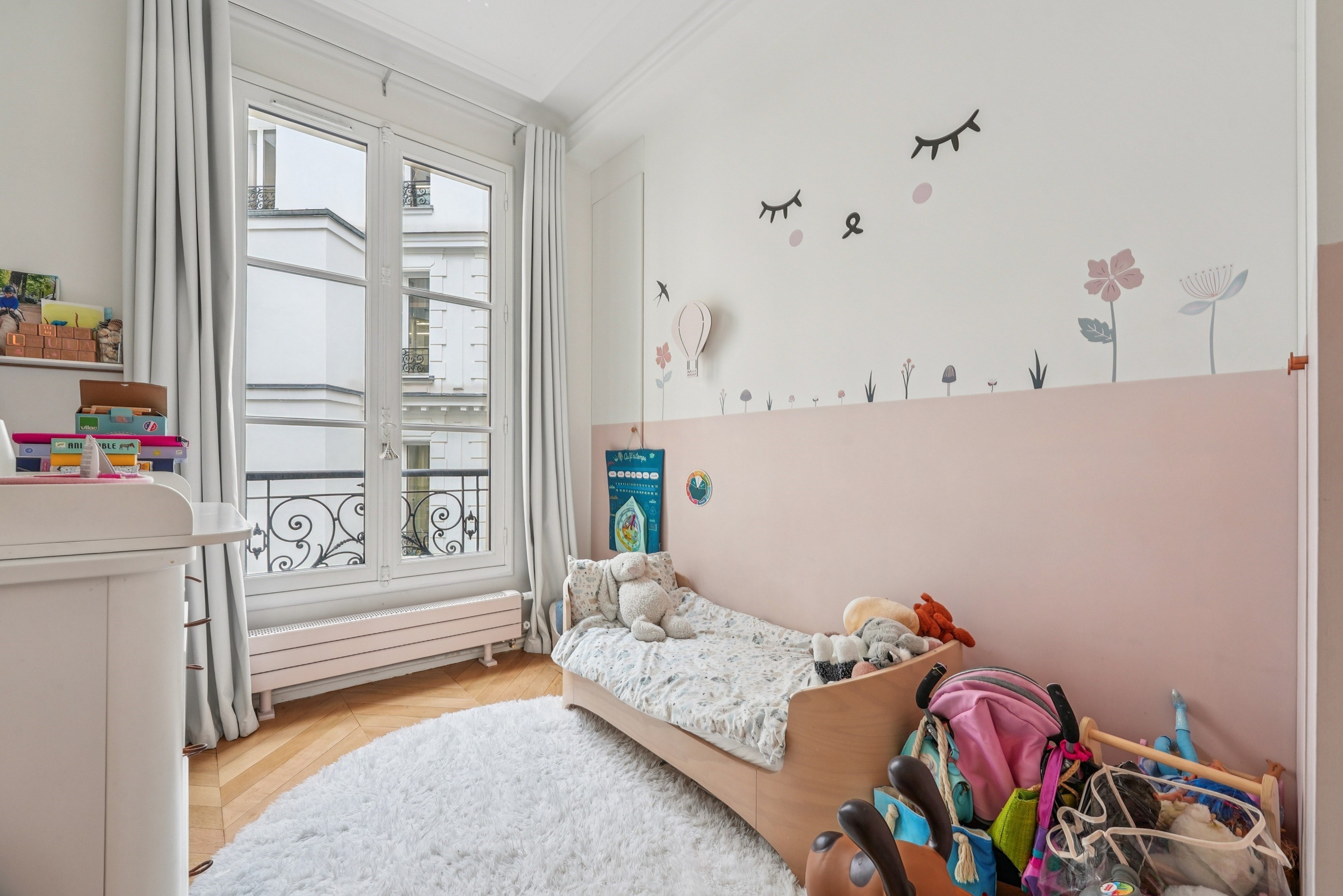  Paris 8th – Haussmannian Apartment – 3 Bedrooms – Balcony - 物件實景