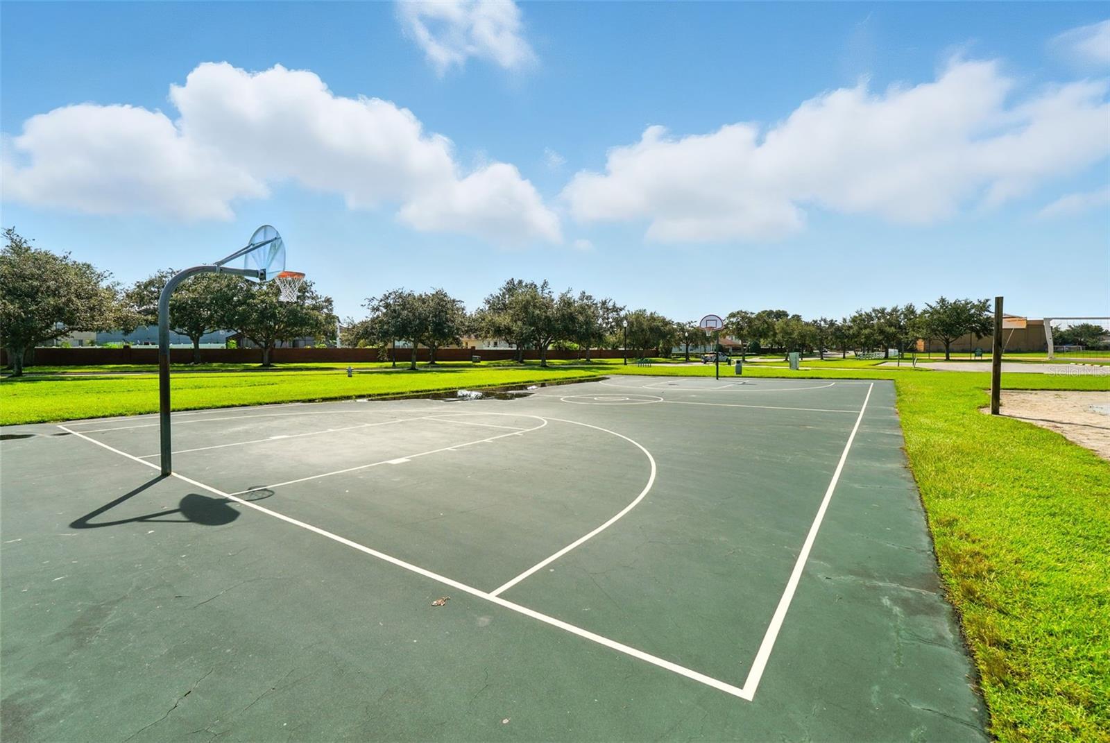 KISSIMMEE, Florida, 34744, United States, 5 Bedrooms Bedrooms, ,5 BathroomsBathrooms,Residential,For Sale,1980331