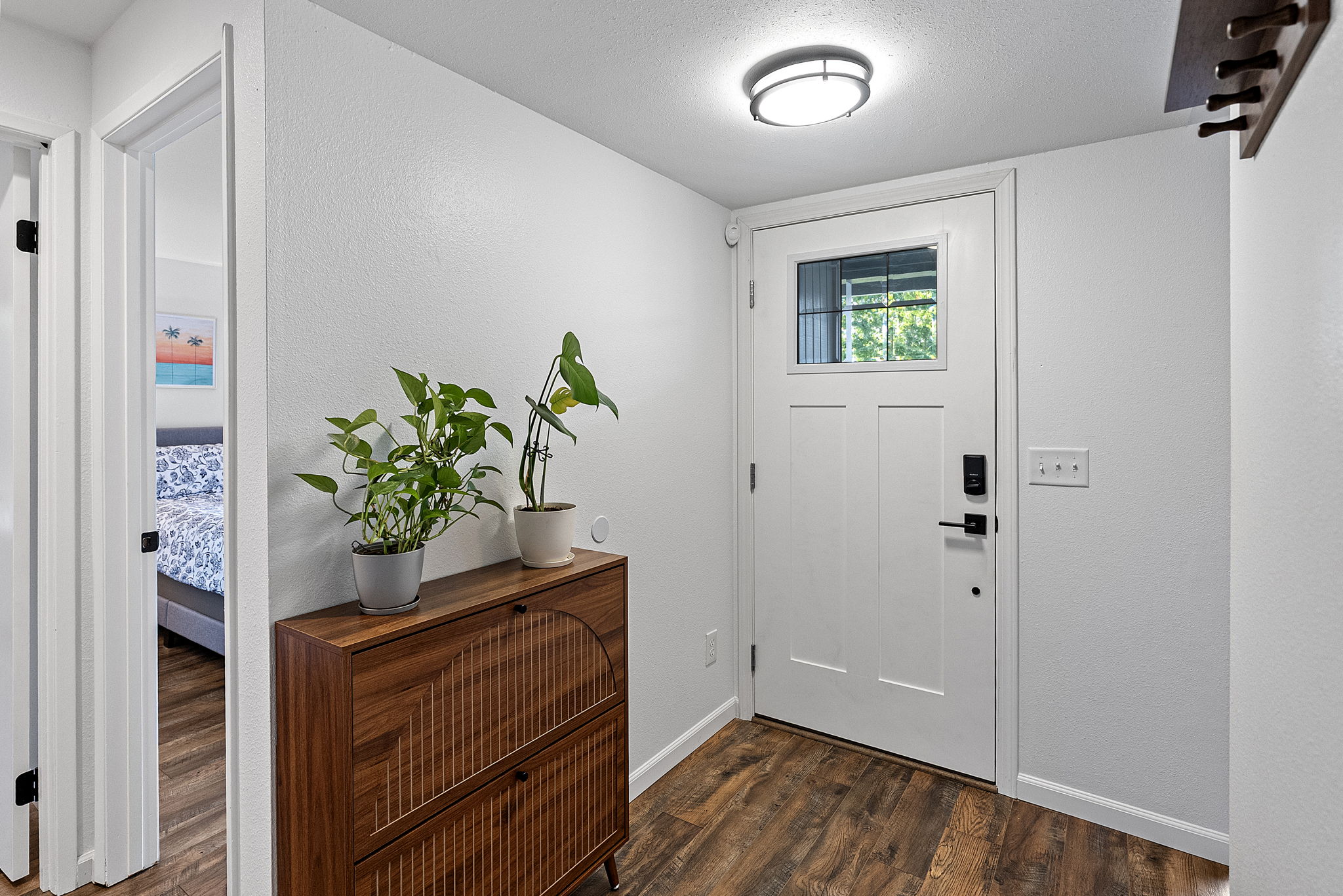  8905 Onyx Dr, Lakewood Wa - 物件實景