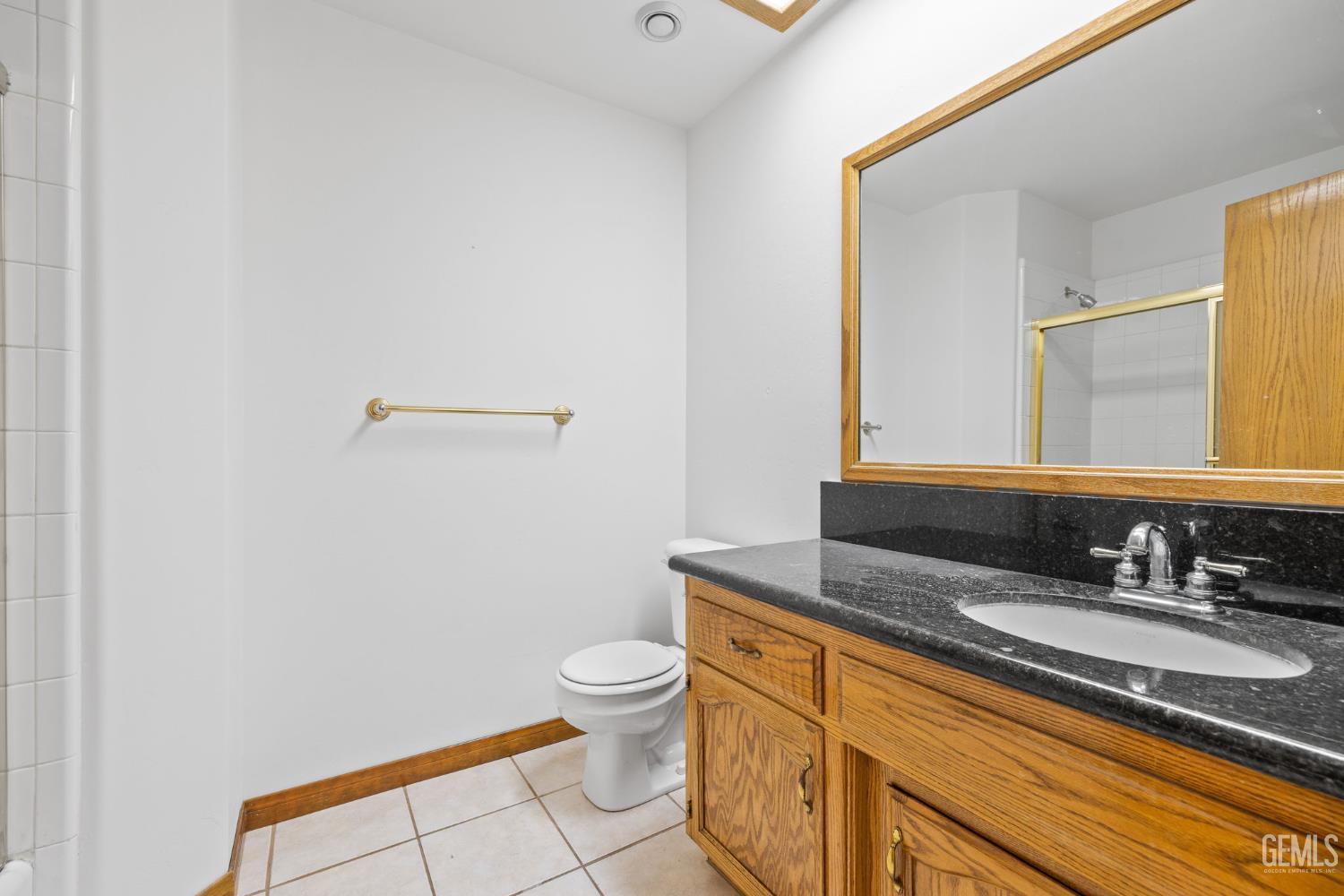 Bakersfield, California, 93311, United States, 5 Bedrooms Bedrooms, ,3 BathroomsBathrooms,Residential,For Sale,1941584