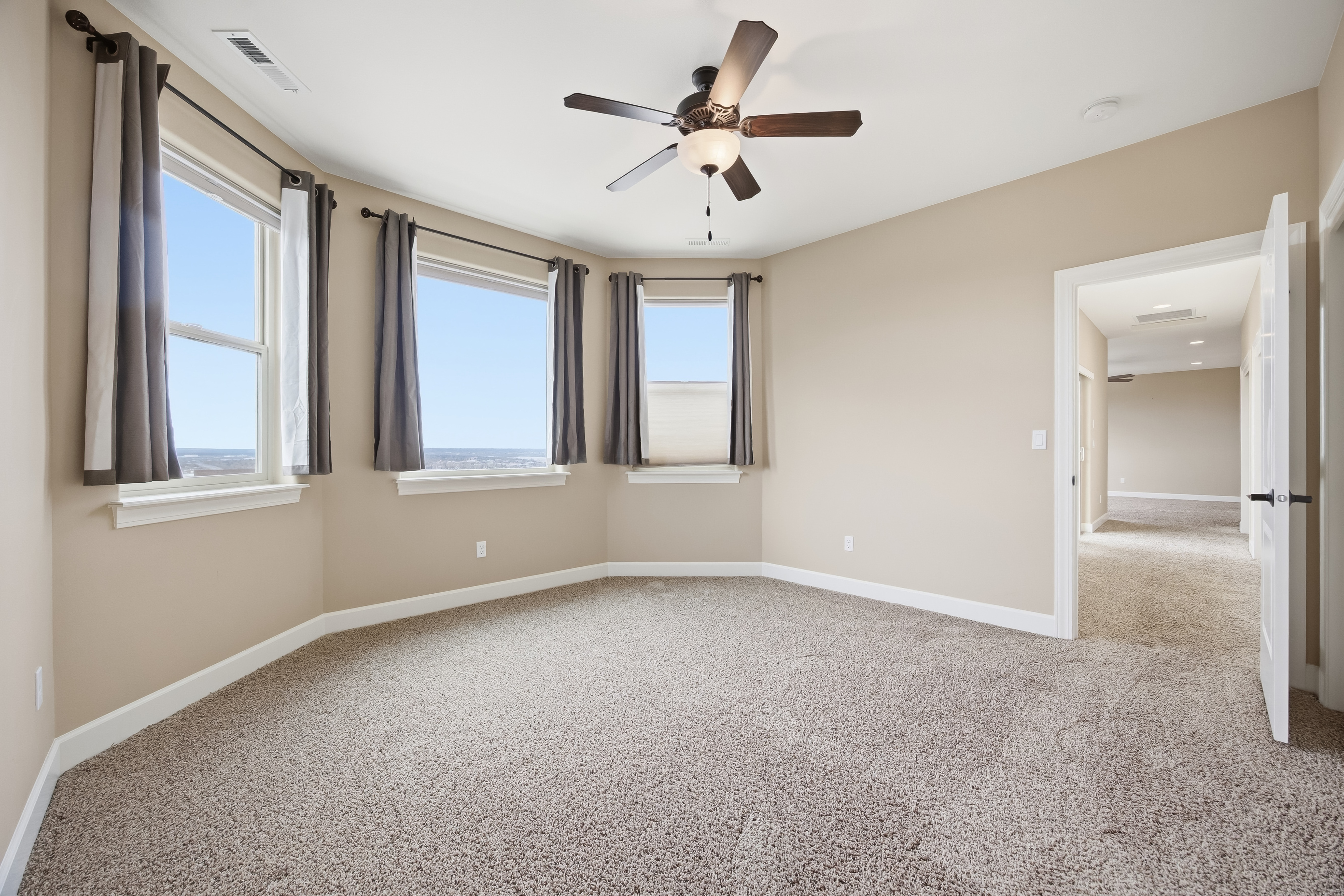  Luxury Living & Panoramic views - 物件實景