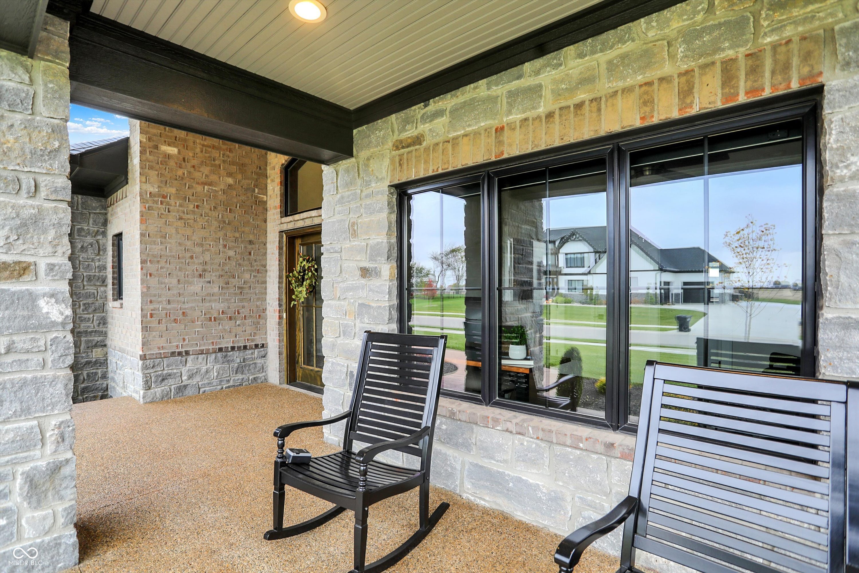 Bargersville, Indiana, 46106, United States, 5 Bedrooms Bedrooms, ,6 BathroomsBathrooms,Residential,For Sale,1983672