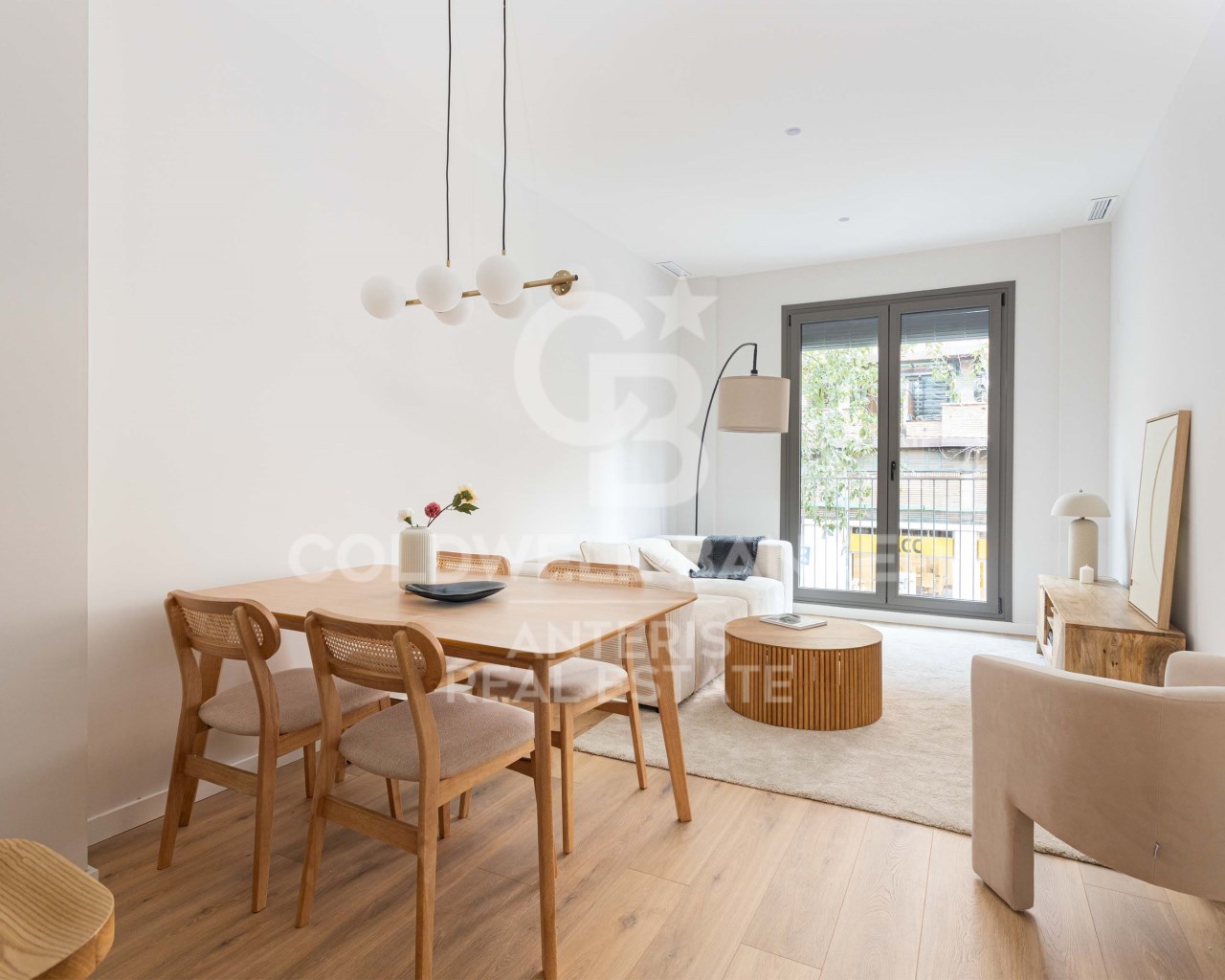 Barcelona, Catalonia, ES, 3 Bedrooms Bedrooms, ,2 BathroomsBathrooms,Residential,For Sale,1687170