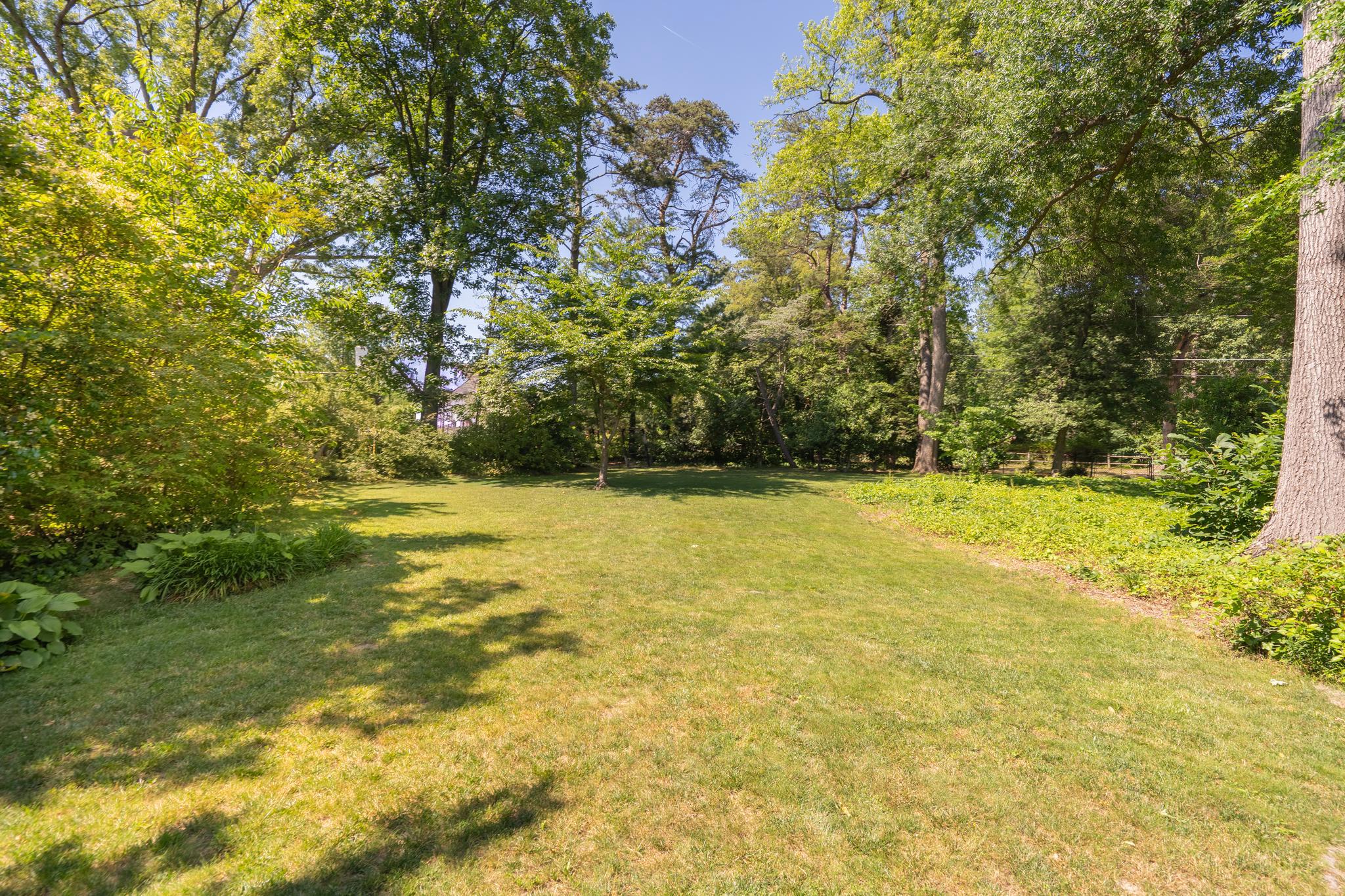  2101 Woodmont Road, Alexandria, VA, 22307 - 物件實景